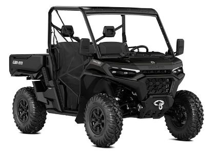 PictureAltAttribute - ORV-SSV-MY26-Traxter-XU-HD11-TR-ABS-Stealth-Black-0007NTB00-Studio-34FR-CE-2-jpg